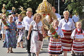 Dożynki Gminne Ciechanowiec 2024 - święto dziękczynienia za pomyślne żniwa i zebrane plony